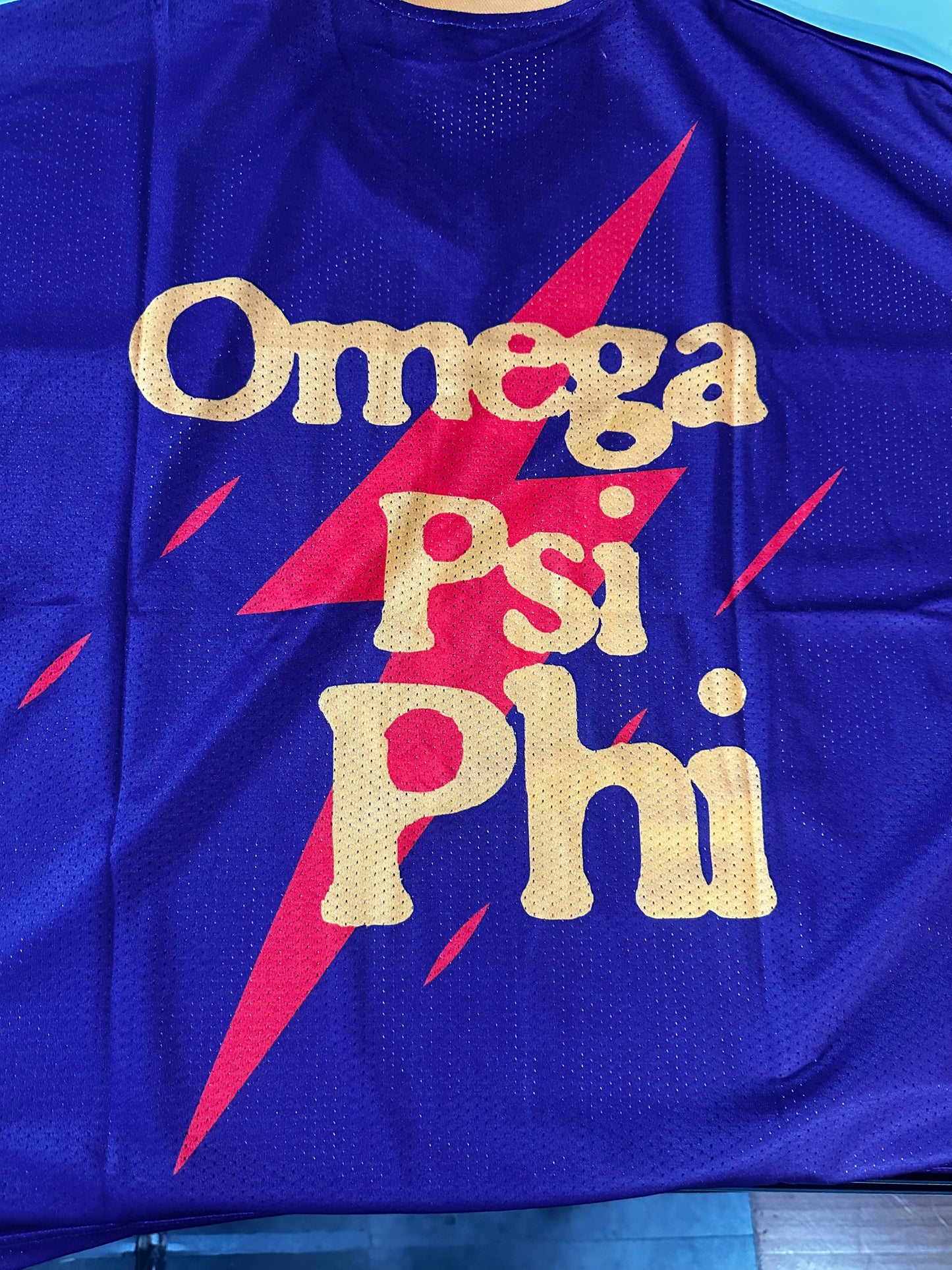 Que Psi Cropped Football Jersey